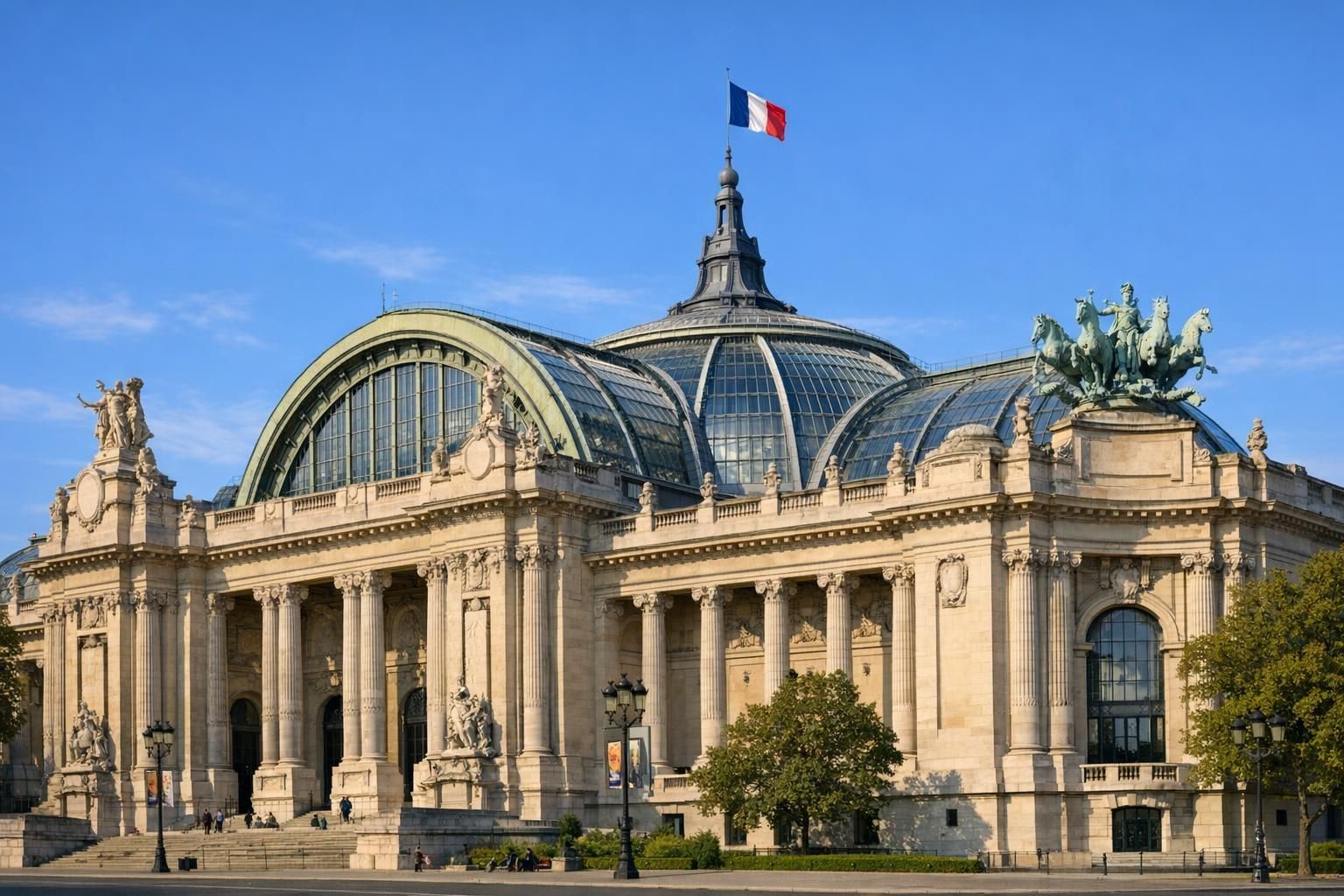 découvrez le grand palais à paris, un lieu emblématique alliant art, culture et architecture remarquable. explorez ses expositions temporaires et permanentes au cœur de la capitale française.